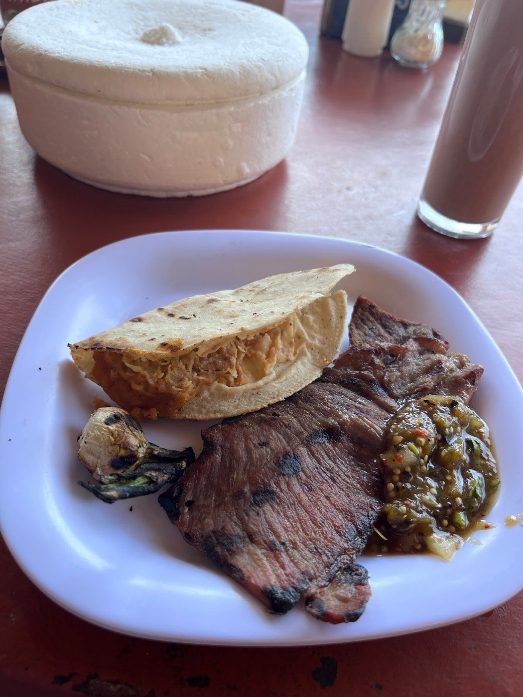 Carne asada con frijoles