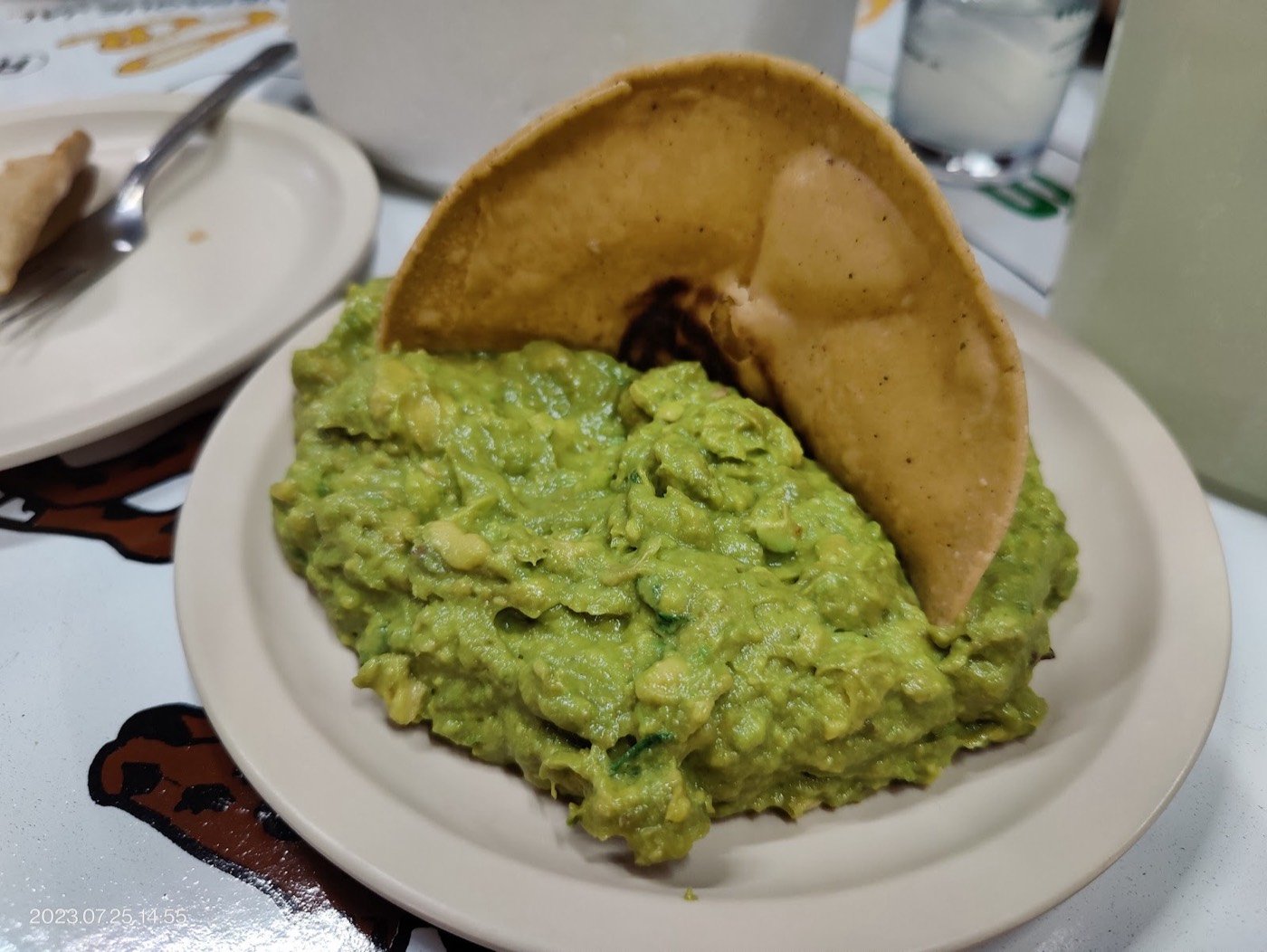 Guacamole con totopo